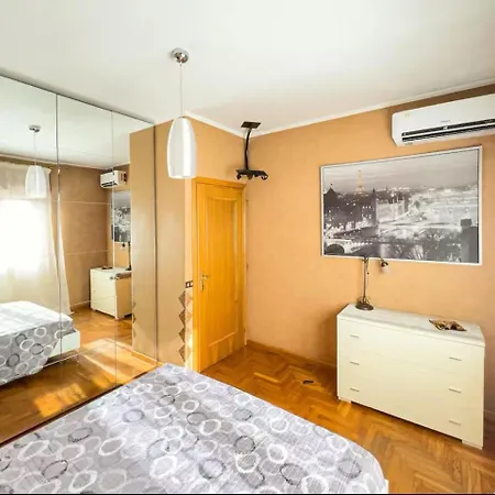 Casa Di Eli *